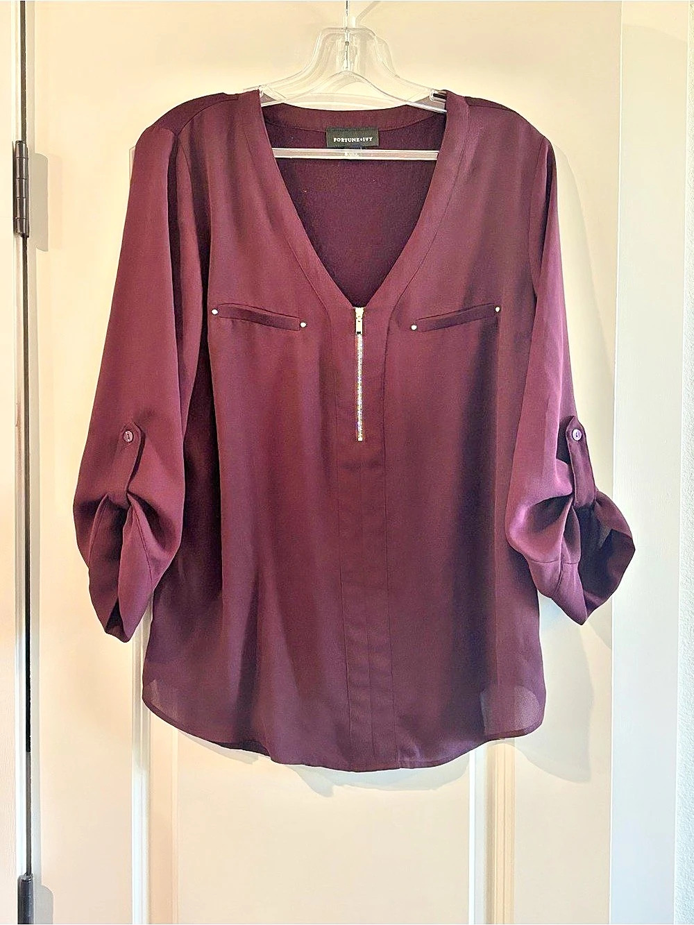 Fortune + Ivy Zip Front Blouse in Purple Large Like New